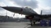 Винищувач F-16 fighter jet is on display during the Paris Air Show 