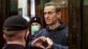 Pemimpin oposisi Rusia Alexei Navalny di Pengadilan Kota Moskow di Moskow. (Foto: via AP)