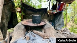 La cocina de María Carlota García, madre de Cristofer, un niño de nueve meses con desnutrición aguda, en Camotán, Guatemala. [Fotografía Karla Arévalo / VOA].
