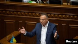 波兰总统安德烈·杜达（Andrzej Duda）周日在乌克兰议会发表讲话。