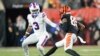 Jugador de Buffalo Bills en estado crítico tras sufrir paro cardíaco en pleno partido de la NFL