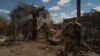 Setelah lebih dari dua bulan perang, Rusia gagal merebut kota-kota utama termasuk Kyiv, tetapi pertempuran semakin intensif di timur Ukraina, di Zaporizhzhya, Ukraina pada 27 April 2022. (Foto: VOA)
