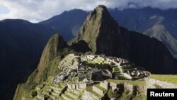 Benteng Inca Machu Picchu terlihat di Cusco, Peru, pada 2 Desember 2014 ini (Foto: REUTERS / Enrique Castro-Mendivil)