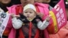 Китайці очікують зростання народжуваності у 2012-му
