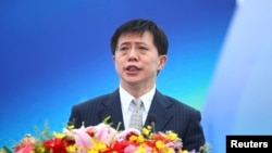担任海南省副省长时的冀文林（资料照）