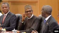 La poursuite de l'enquête qui s'inscrit dans l'offensive anti-corruption lancée par Le président du Nigéria, Muhammadu Buhari. 