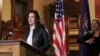 Gubernur Michigan Gretchen Whitmer saat berpidato di Lansing, Mich., Kamis, 8 Oktober 2020. (Foto: AP)