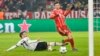 Robert Lewandowski marque le 5e but lors d'un match contre Besiktas , Allemagne, le 20 février 2018. 