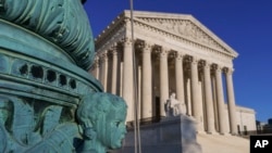 Gedung Mahkamah Agung AS di Washington, 20 April 2018. 