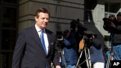 Paul Manafort sort du tribunal, Washington, le 28 février 2018