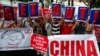 Warga Filipina dan Vietnam di Manila Demo Konsulat China