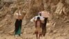 Warga Yaman di Taiz Terima Bantuan Kemanusiaan