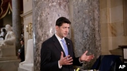 El presidente de la Cámara de Representanes de EE.UU., Paul Ryan, de Wisconsin, ha estado tratando de convencer a sus colegas republicanos de que aprueben el proyecto de ley para anular y reemplazar la ley de salud conocida como Obamacare.