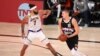 Un match entre les Lakers et les Nuggets.