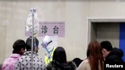 Residentes en la ciudad china de Wuhan dijeron a la VOA que se sienten insatisfechos con el tratamiento que el gobierno ha tomado con las medidas de seguridad por el nuevo coronavirus.