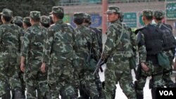 Pasukan keamanan Tiongkok menewaskan seorang pengunjuk rasa Tibet di propinsi Sichuan, Kamis (26/1).