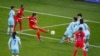 Alex Morgan frappe une balle lors du match entre les Etats-Unis et la Thailand, France, le 11 juin 2019