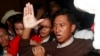 Kyaw Min Yu, aktivis prodemokrasi Myanmar, dalam sebuah kesempatan pada 2012. (Foto: AP)
