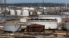 Debilitada por sanciones, venezolana PDVSA cede operaciones en campos petroleros a firmas extranjeras