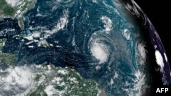 Satelitski snimak uragana Li (Fotio: Handout / NOAA/GOES / AFP)