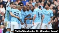 Les joueurs de Manchester City célébrant un but lors d'un match, le 9 novembre 2017. (Twitter/Manchester City).