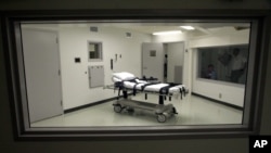 Chambre d'exécution, Holman Correctional Facility, Atmore, Alabama, le 7 octobre 2002.