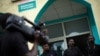 Des journalistes s'estiment muselés dans l'exercice de leur travail. Ils manifestent lors de la Journée de la Presse à Bujumbura au Burundi le 3 mai 2015.
