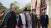 طالبانو د بهرمېشتو شخصیتونو د ور ستنولو کمیشن جوړ کړی خو اوس هم خلک له افغانستانه وځي